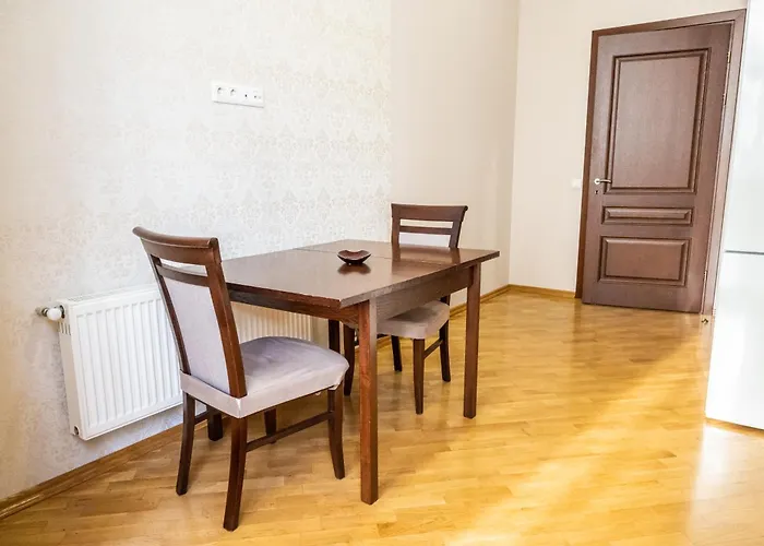 Мансарда & Апартаменти В Центрі