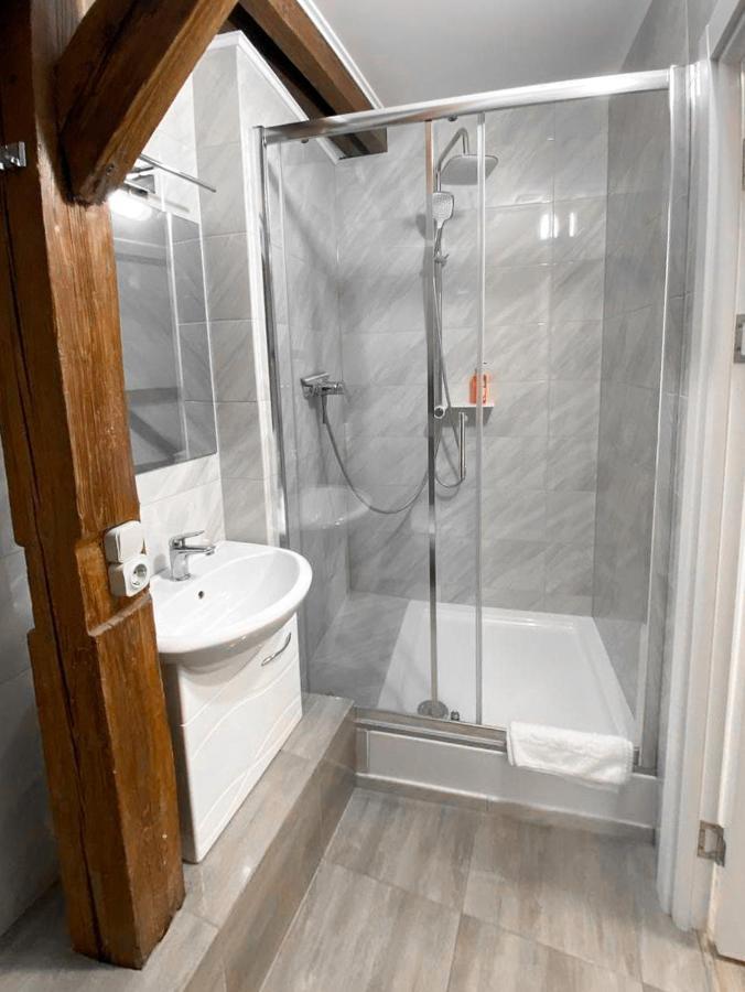 мансарда & в центрі Apartment *